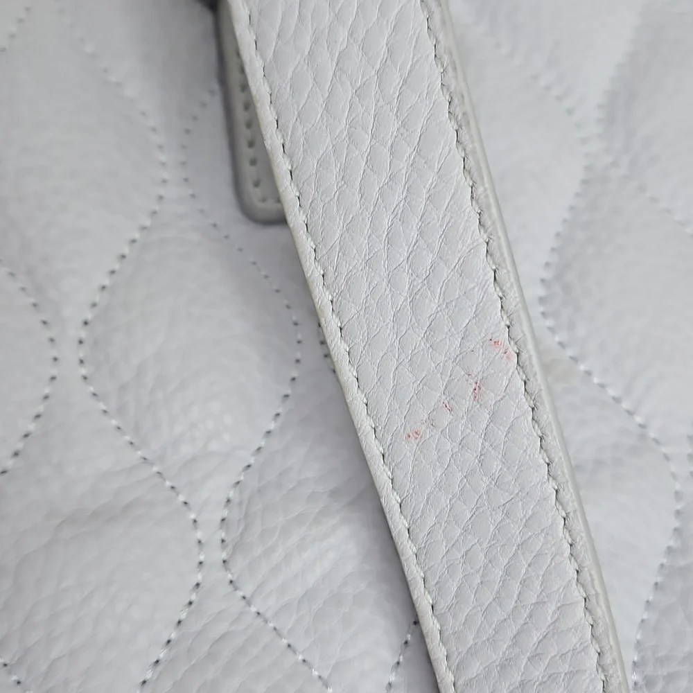 Vera Bradley Light Lavender Leather Leah Large Quilted Tote 15